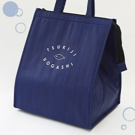 築地魚河岸事業協議会様 保冷バッグの表面デザイン